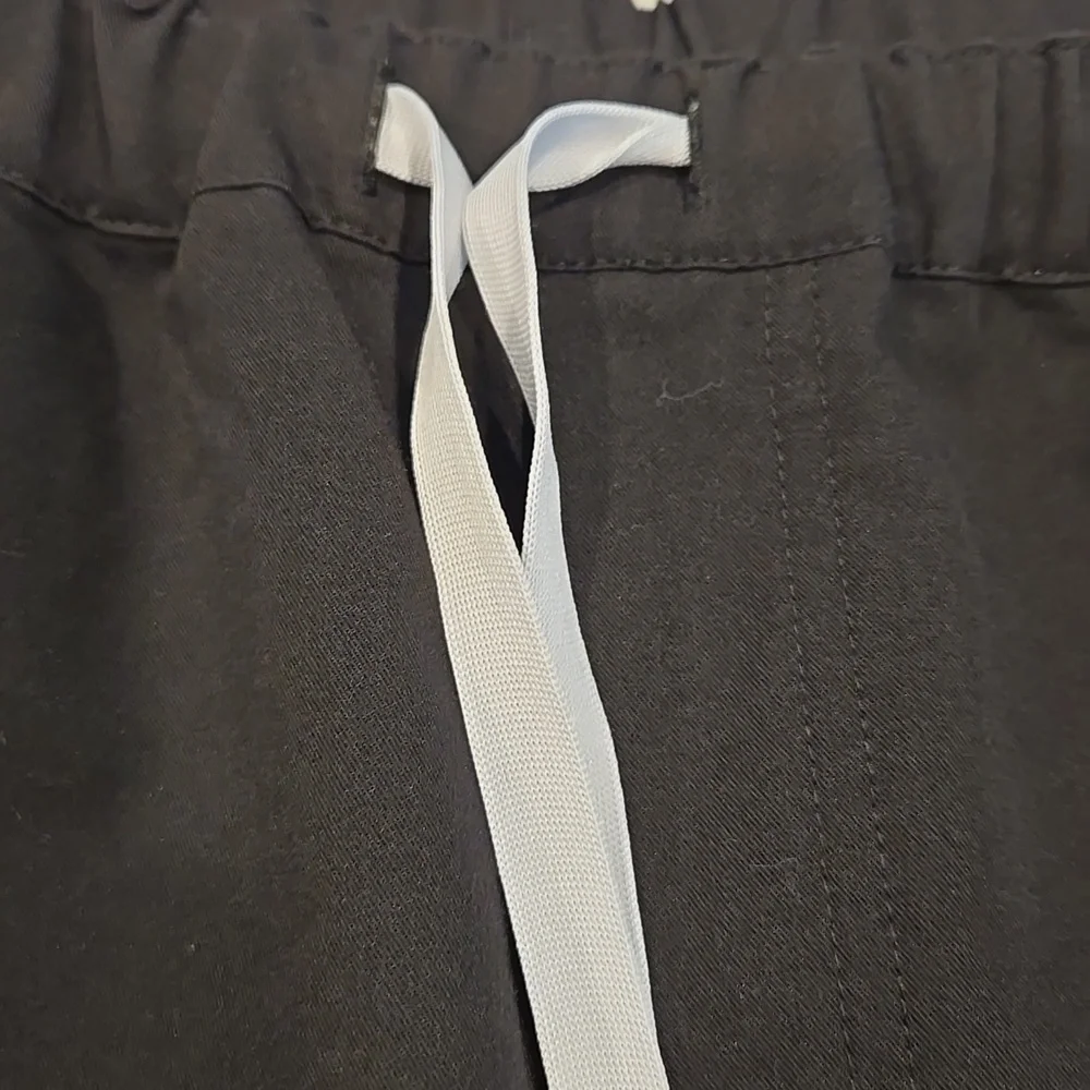 FIGS TECHNICAL COLLECTION MEN'S SCRUB PANTS. FM 4500T. SIZE X- LARGE TALL. BLACK